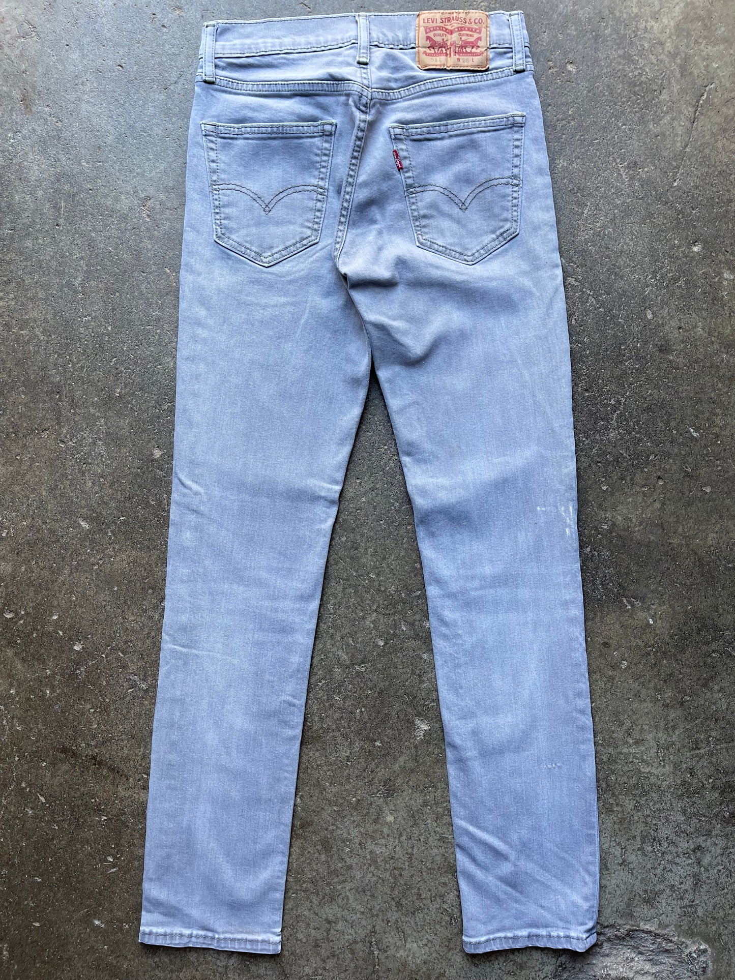 (28x32) Grey Levi 511