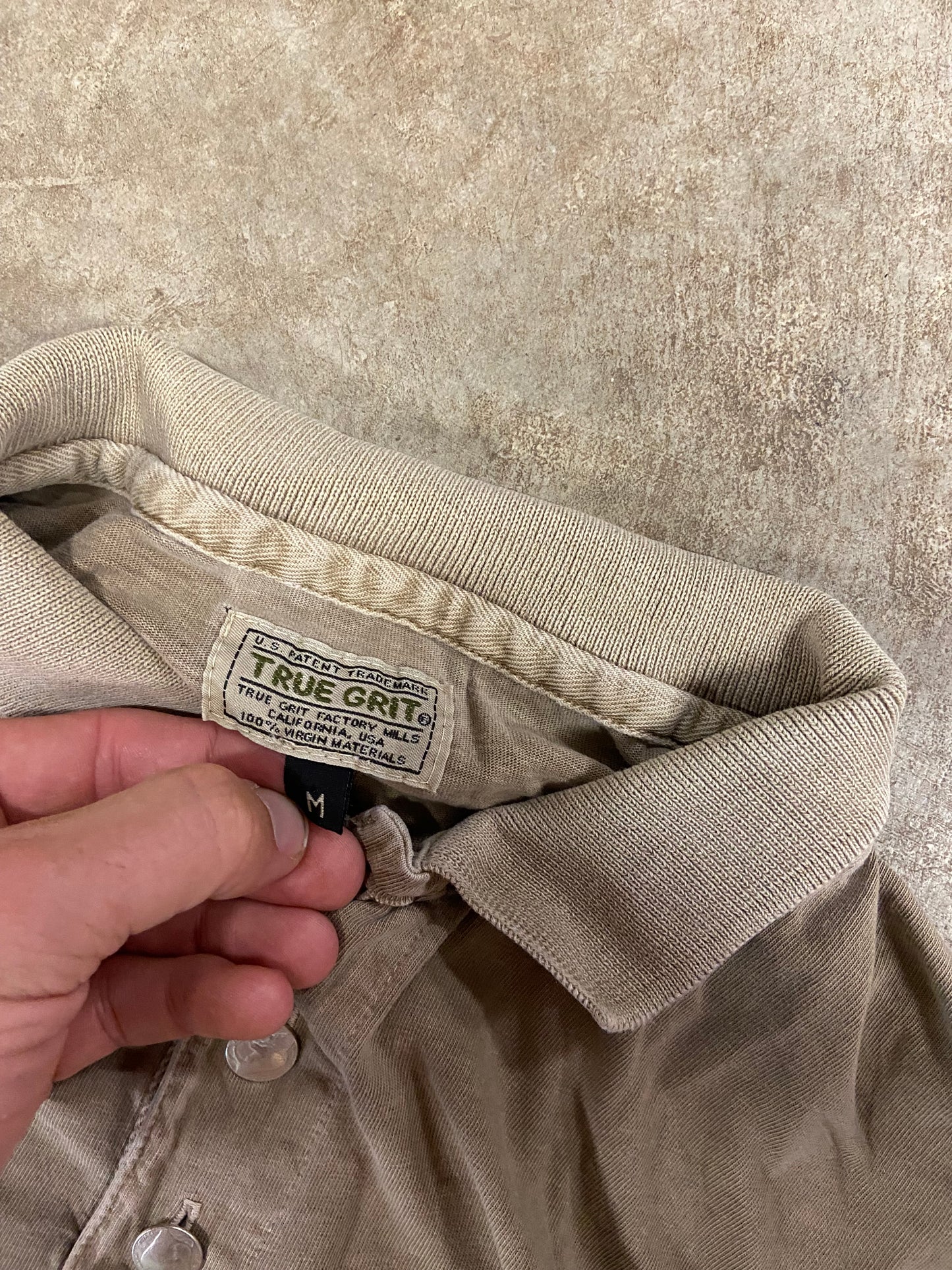 (M) 90s faded button up