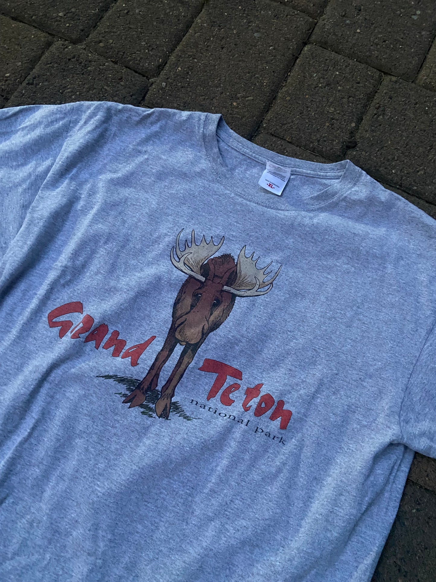 (XL) moose tee