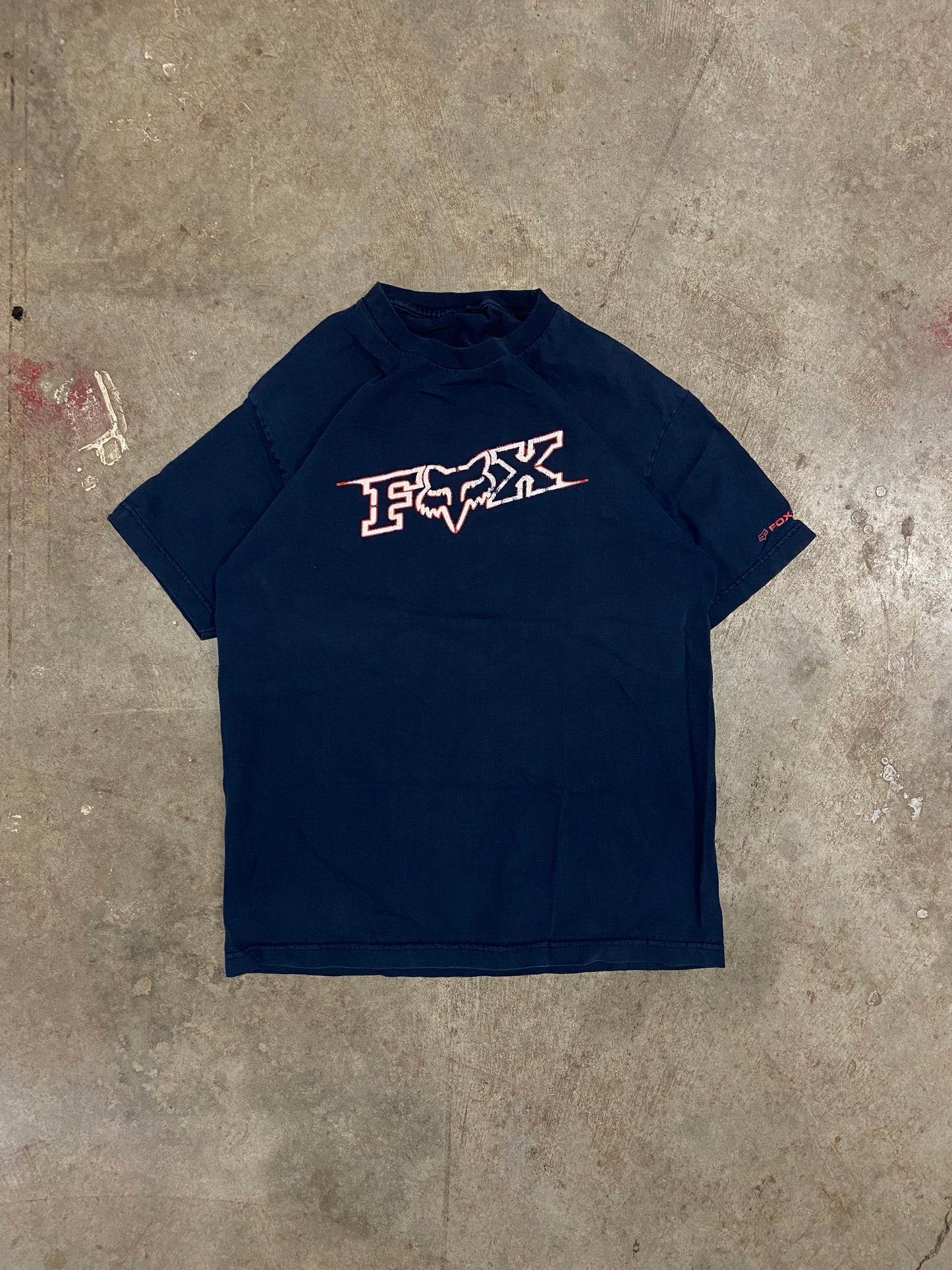 (M) Fox tee