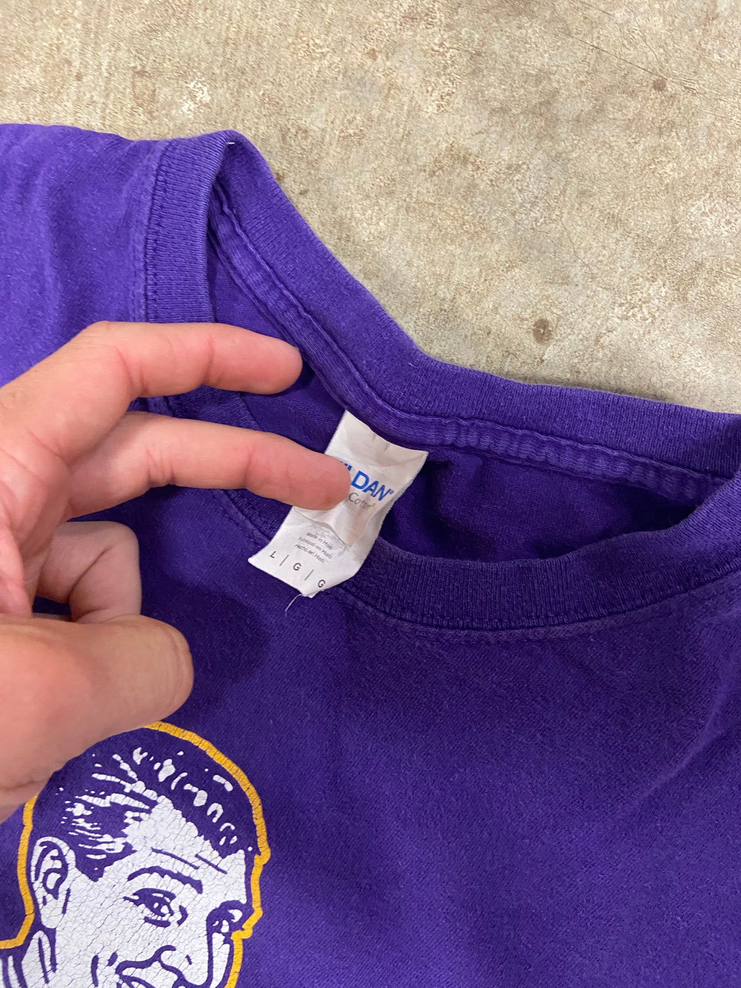(L) 00s Don’t be a packers fan tee