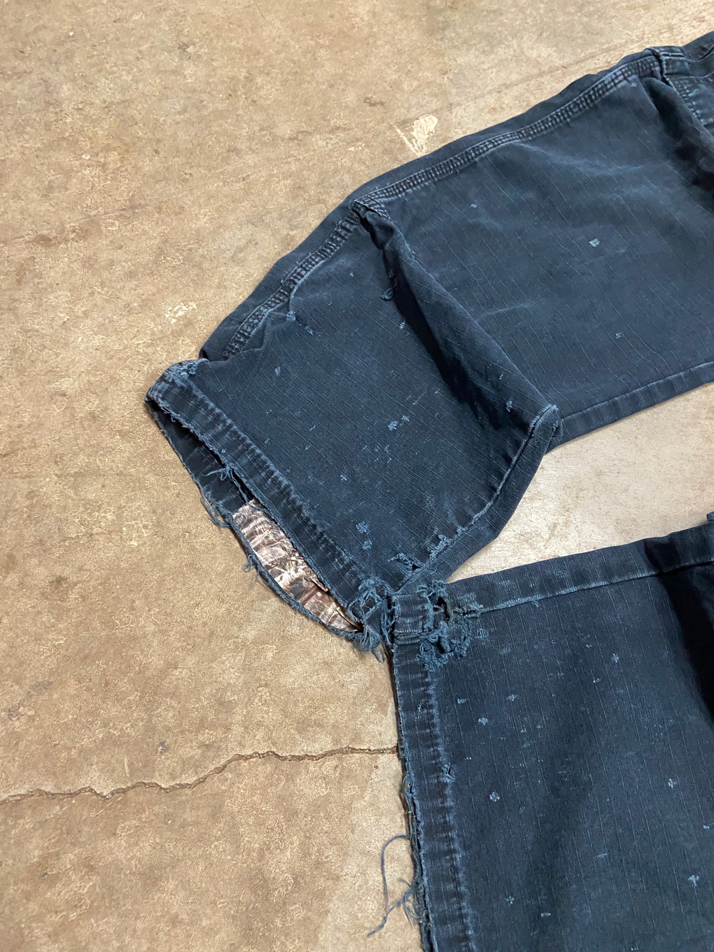 (32 to 34ish) Rugged wear pants