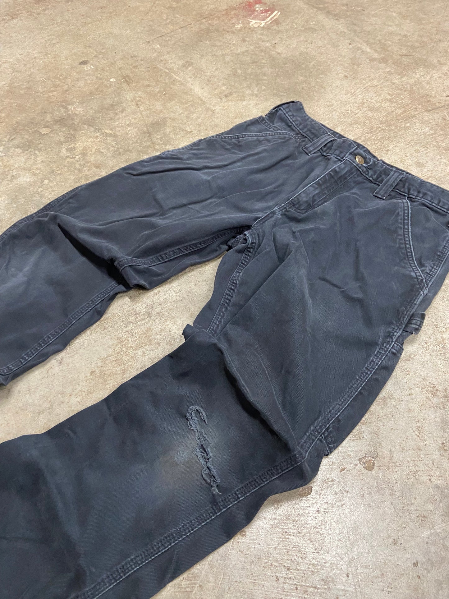 (32 x 30) Carhartt pants