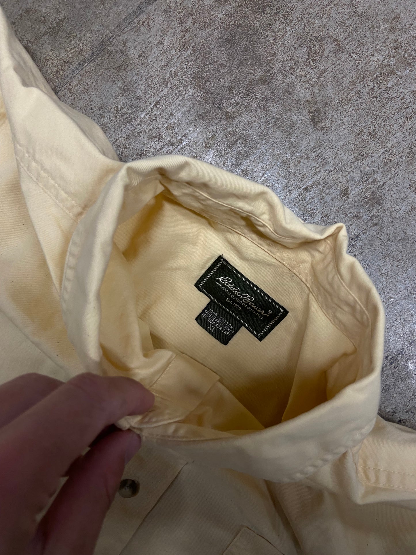 (XL) Eddie summer button up
