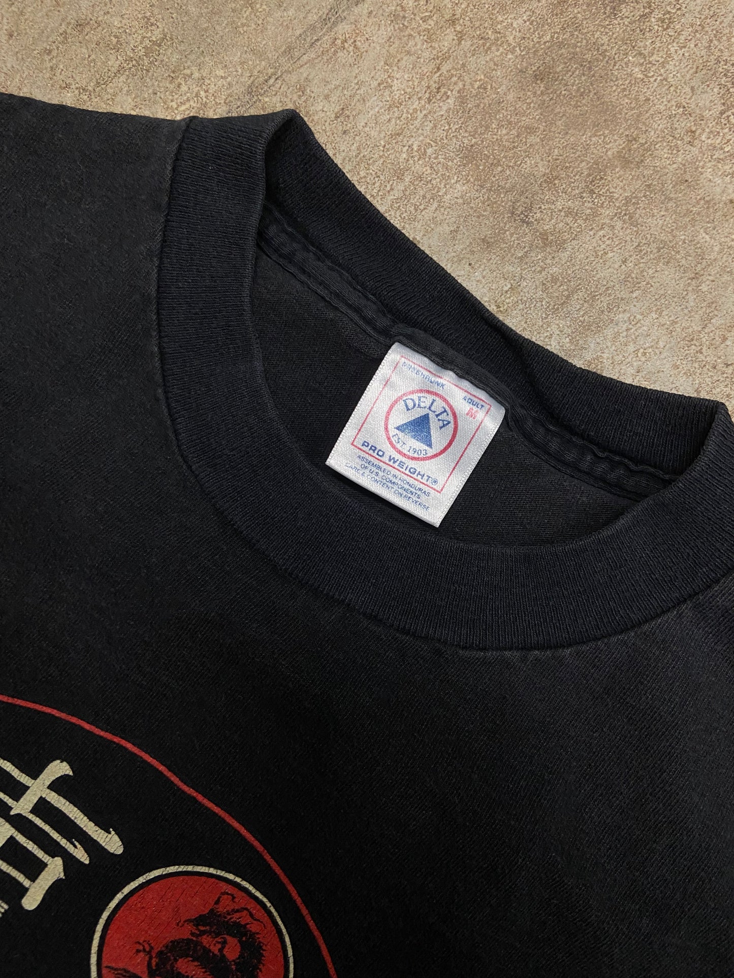 (M) Dragon tee