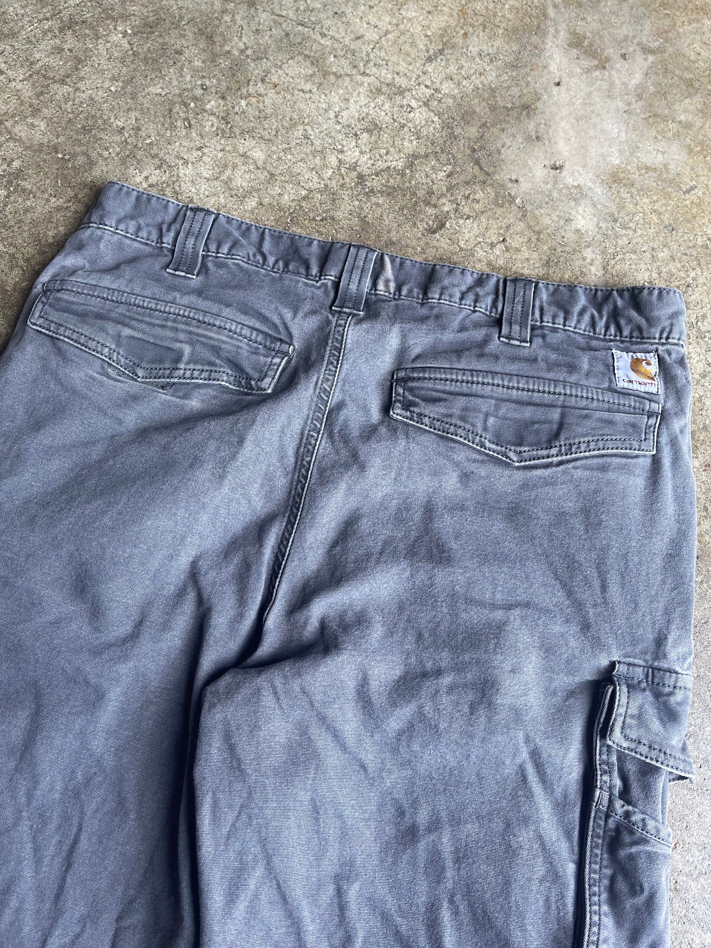 (36x34) Relaxed Fit Carhartt Pants