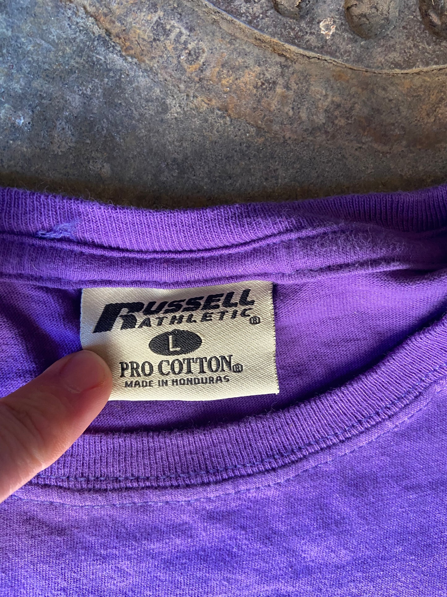 (L) 90s Russell tee