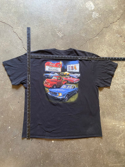 (2XL) Ford Motors Drive in