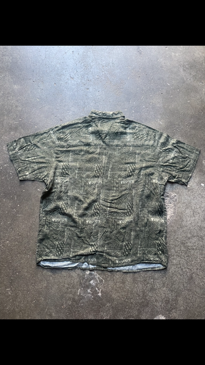 (XL) Natural Issue (Silky Touch) Button Up