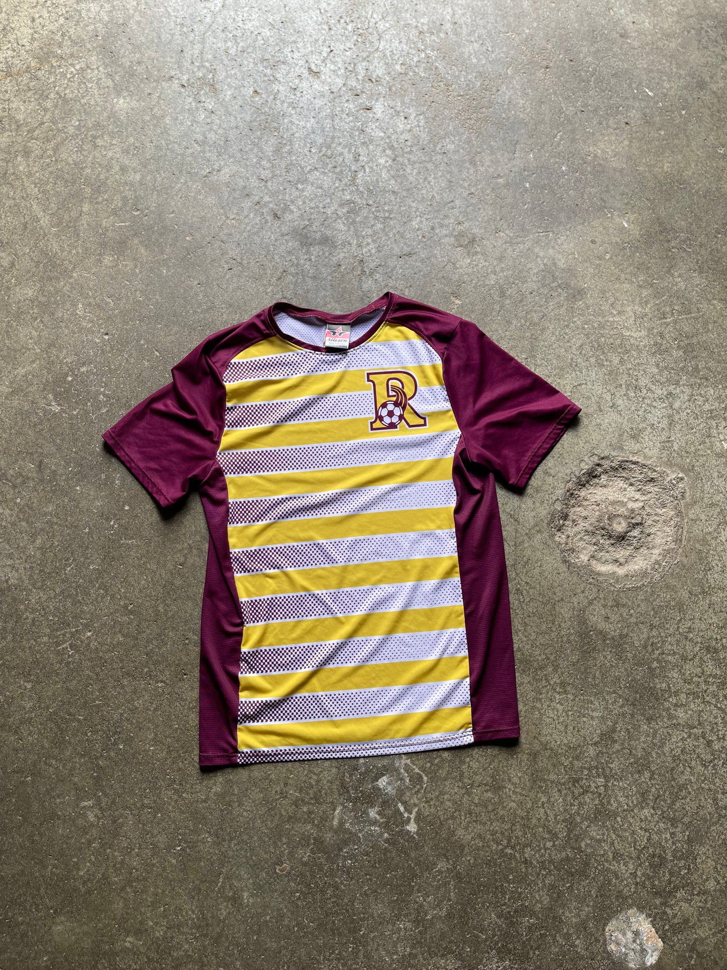 (S) (YL) 90s soccer jersey