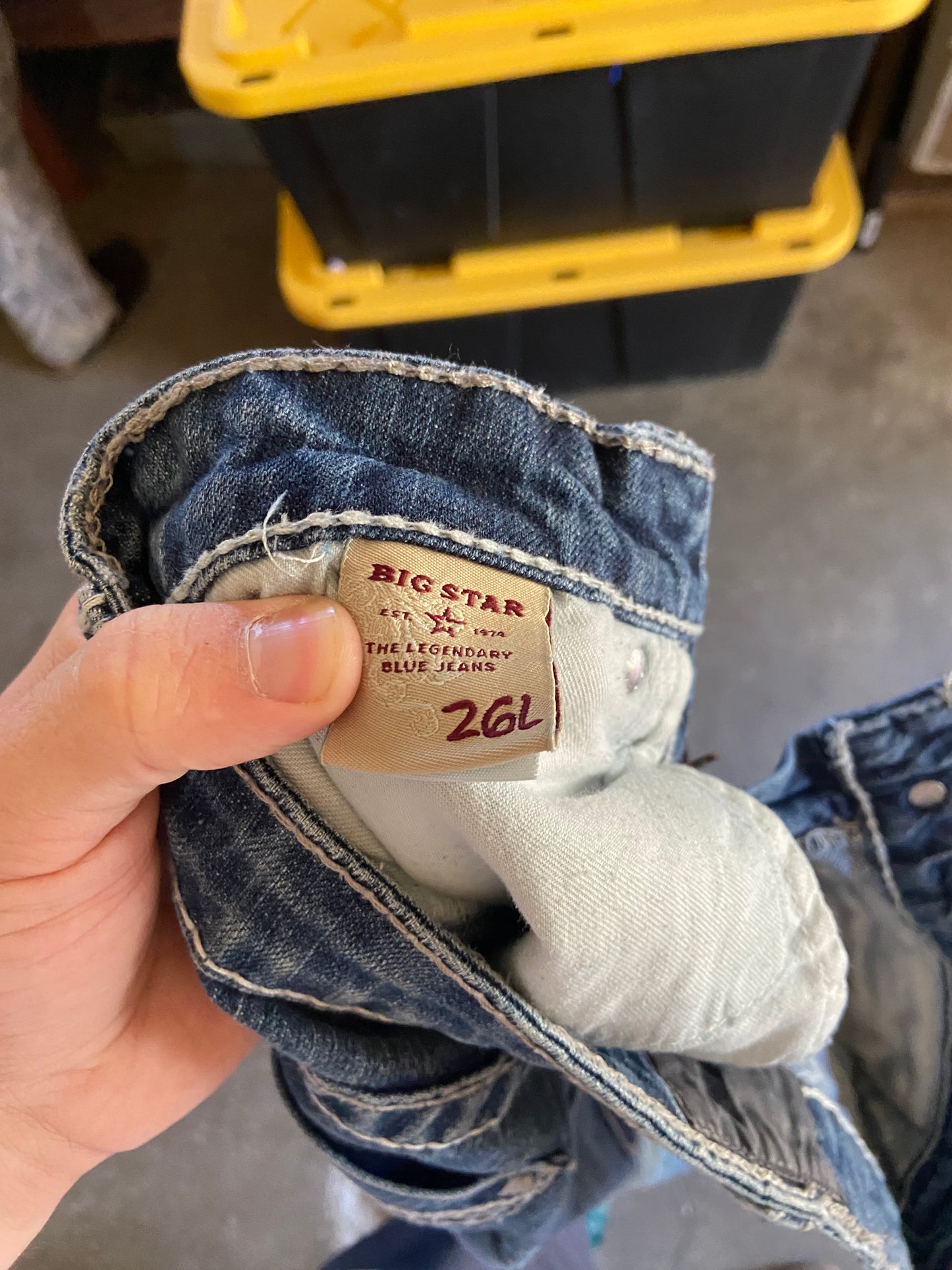 (26) Miss me jeans