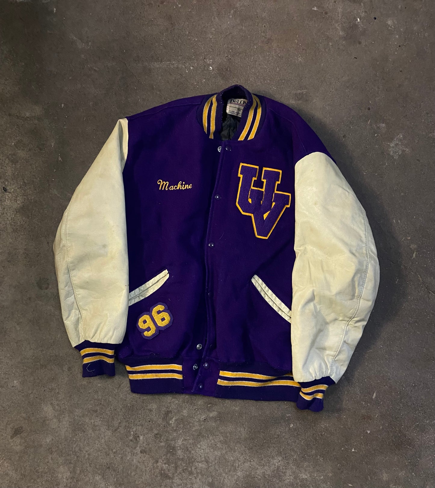 (XL) 90s Varsity jacket