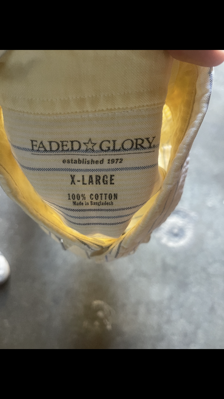 (XL) Faded Glory Button Up