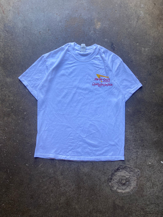 (L) 00s in & out tee