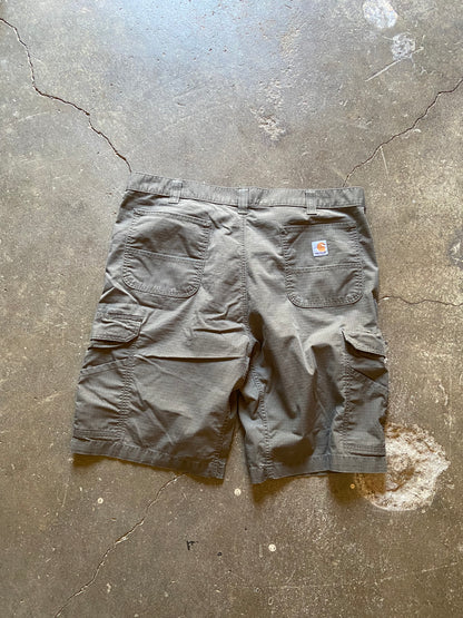 (42) 00s Carhartt shorts