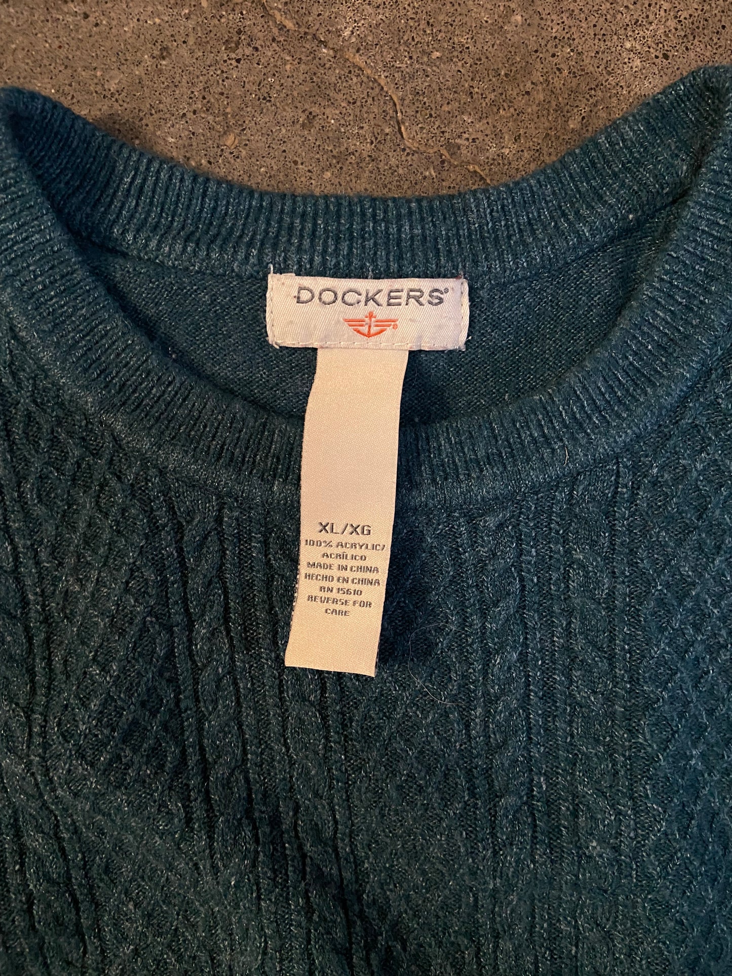 (S) 00s Dockers sweater