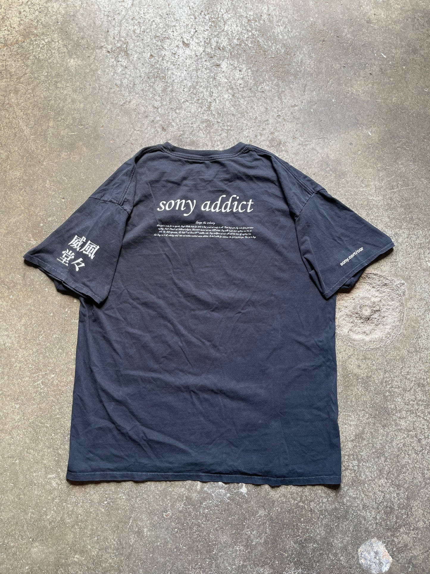 (2X) 00s Sony tee