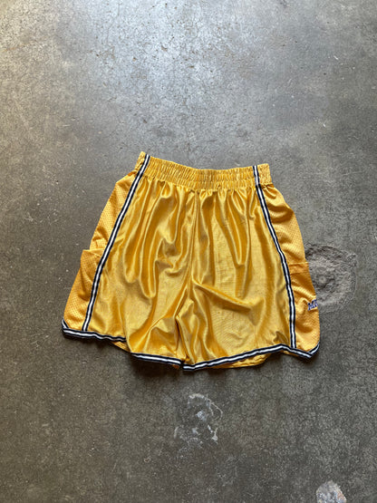 (XL) 00s Michigan hooping shorts