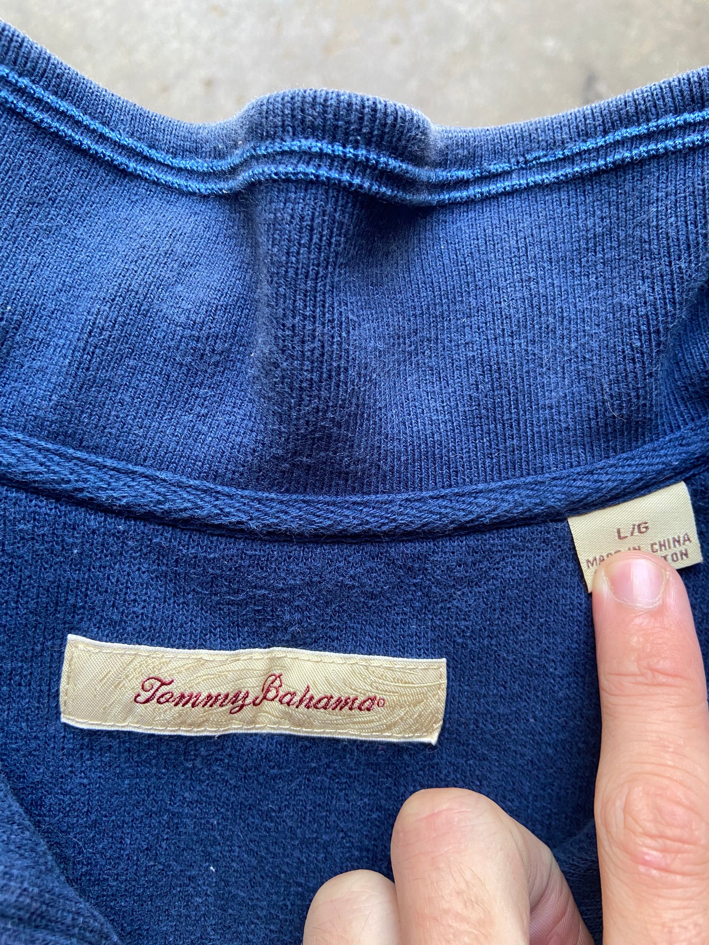 (L) 00s Tommy Bahama quarter zip