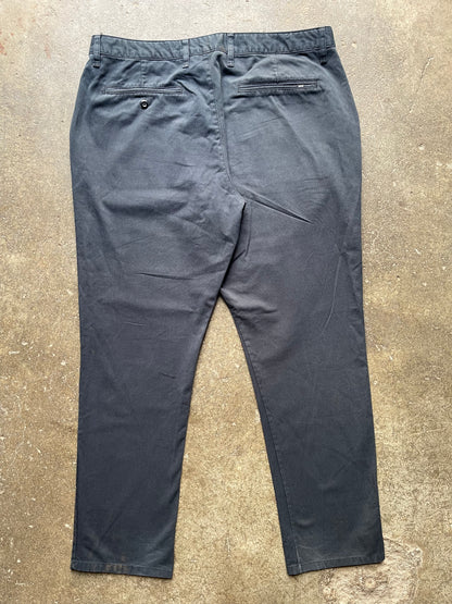 (34) Nike SB Pants