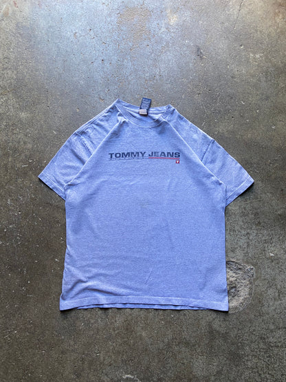 (L) Tommy jeans shirt