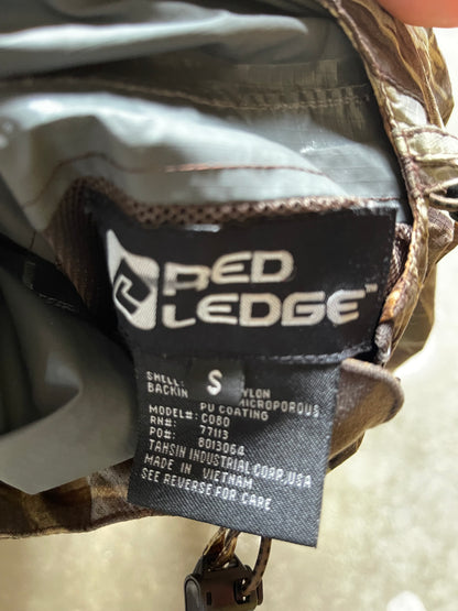 (S) 00s Red Ledge Camo Jacket