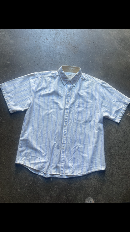 (XL) Faded Glory Button Up