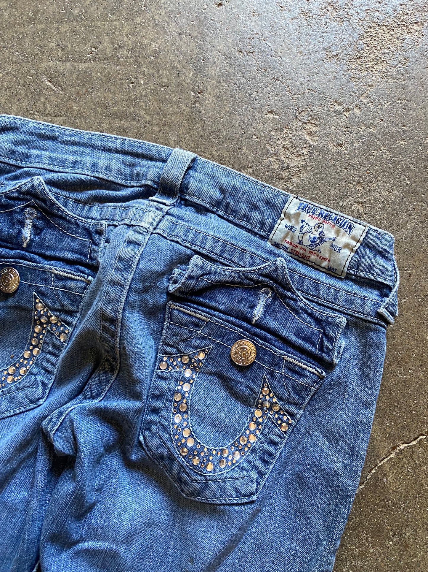 (27) True religion jeans