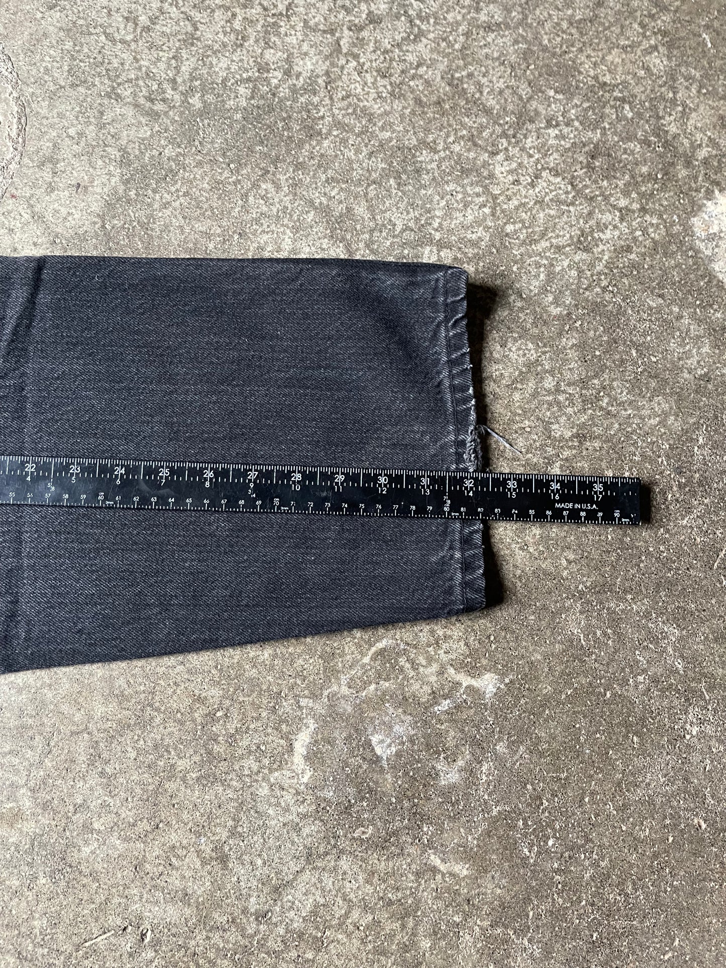 35 x 32 [wrangler jeans]