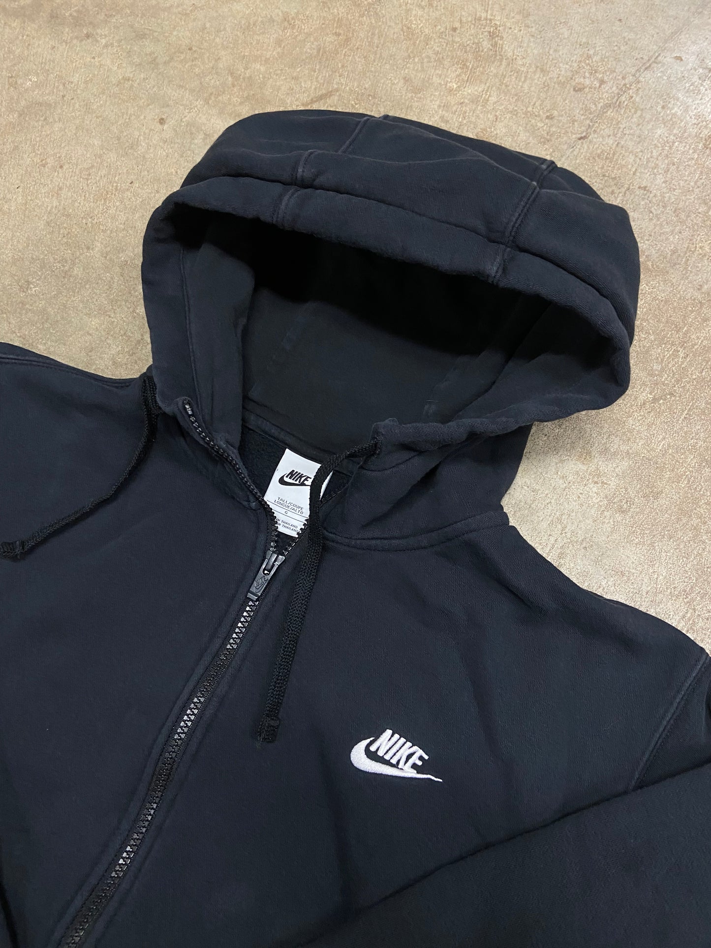 (L) Nike zip up