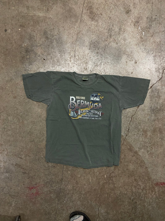 (L) Bermuda tee