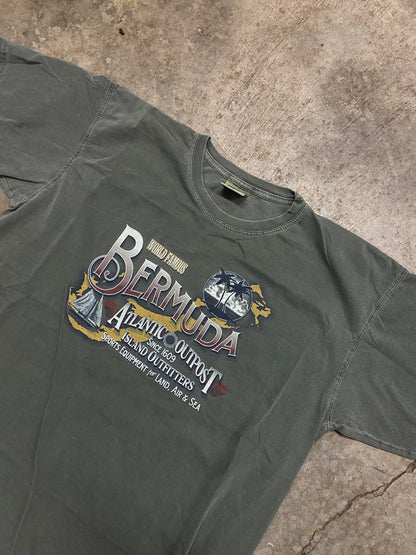 (L) Bermuda tee